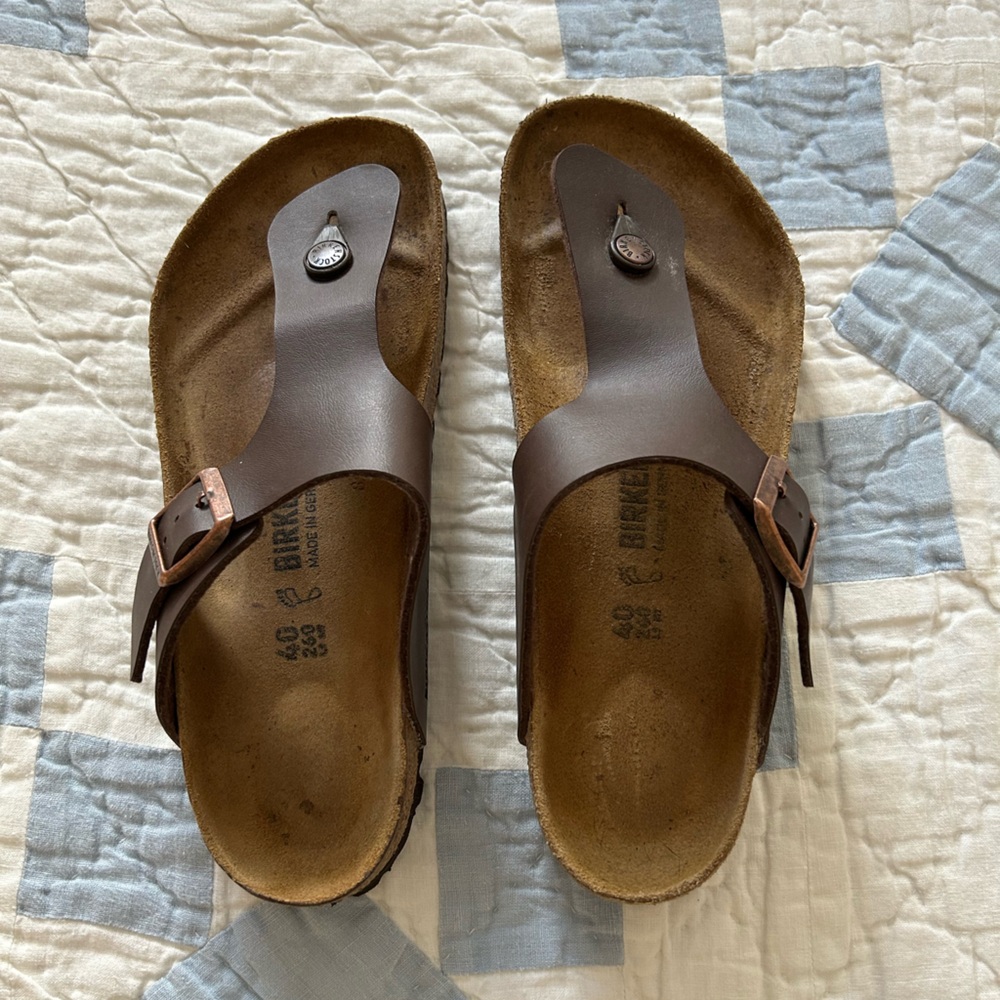 Birkenstock Gizeh Oiled Leather Sandals
